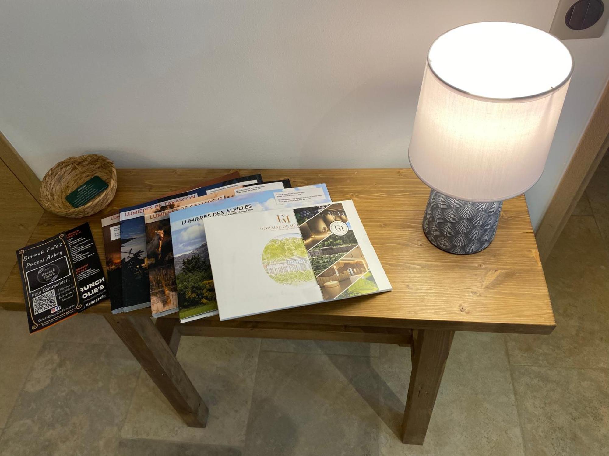 Les Logis De Cocagne Apartment Saint-Rémy-de-Provence Екстериор снимка